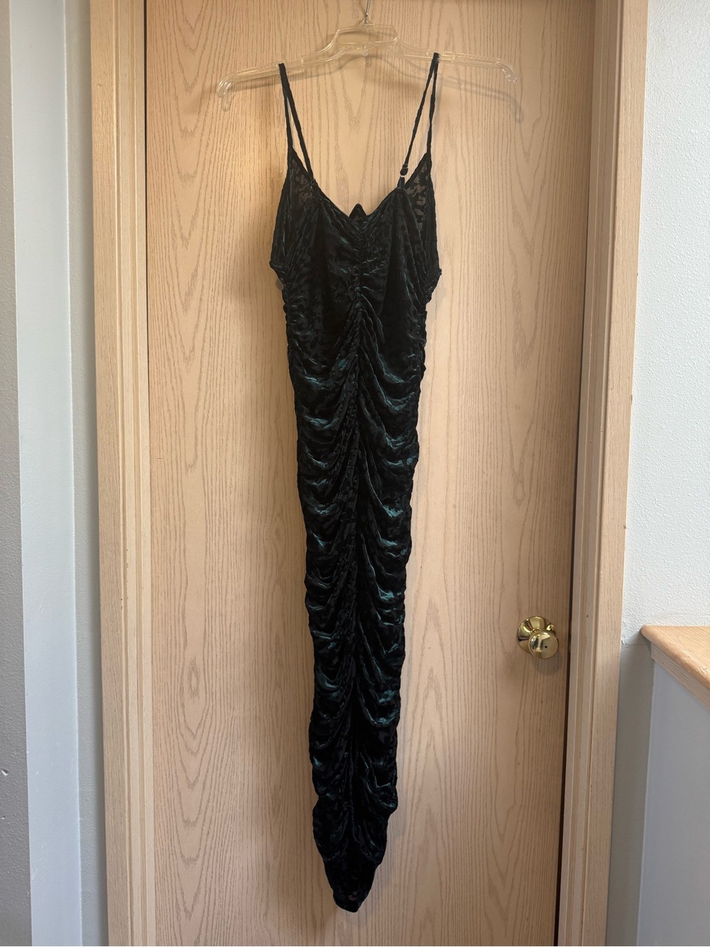 PrettyLittleThing Emerald Devoré Ruched Maxi Dress see through US 10 UK14/EU 42